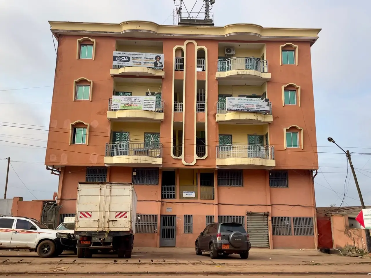 building facade image